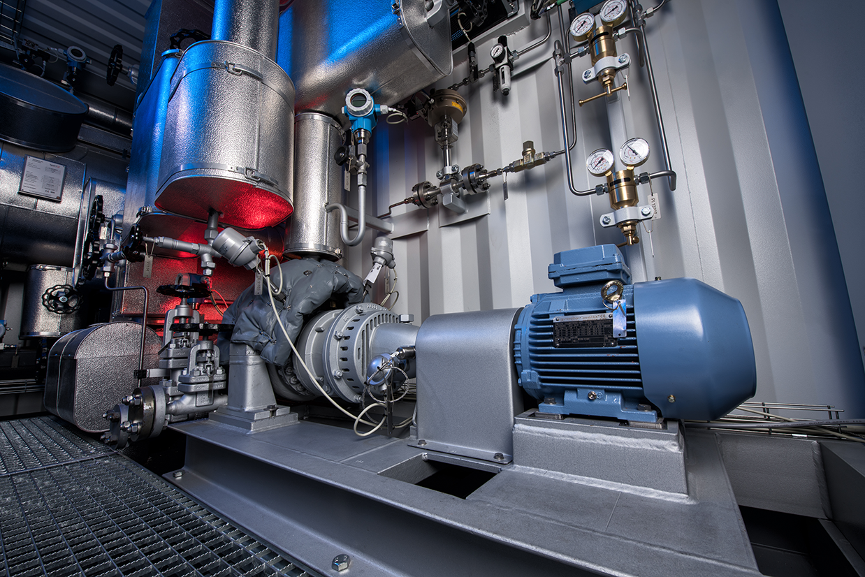 Die magnetgekuppelte, selbstentlüftende Pumpe arbeitet zuverlässig bei Temperaturen von bis zu 500 °C. Bildquelle: DLR